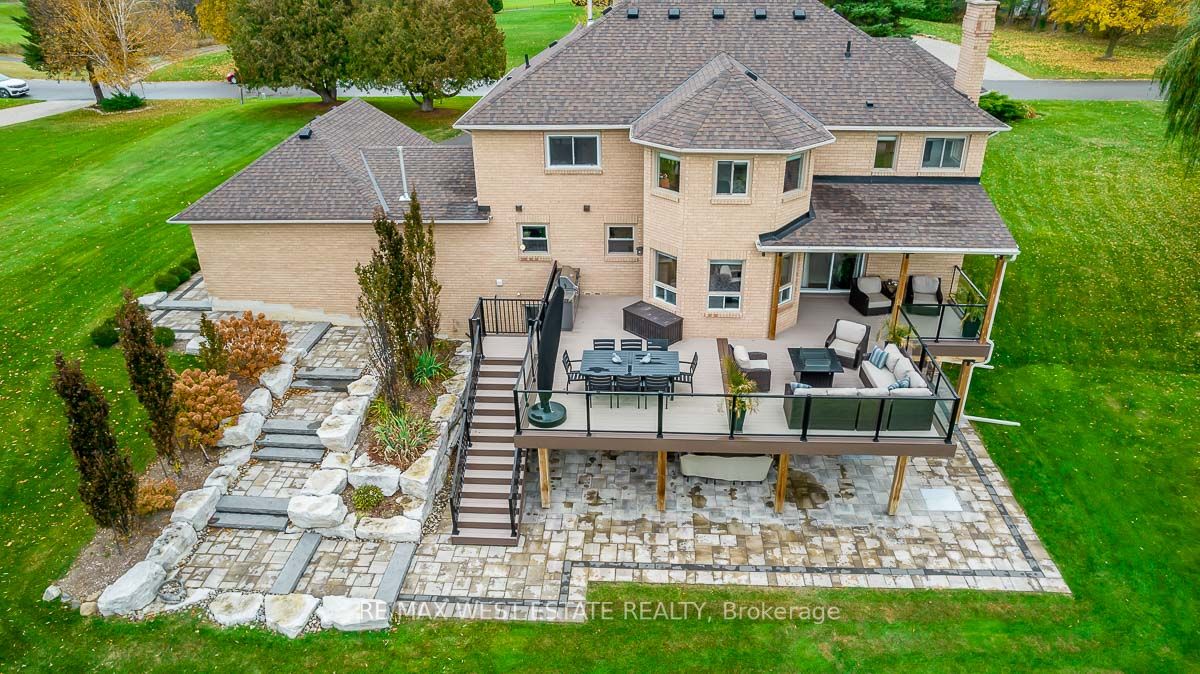 41 Mccauley Drive