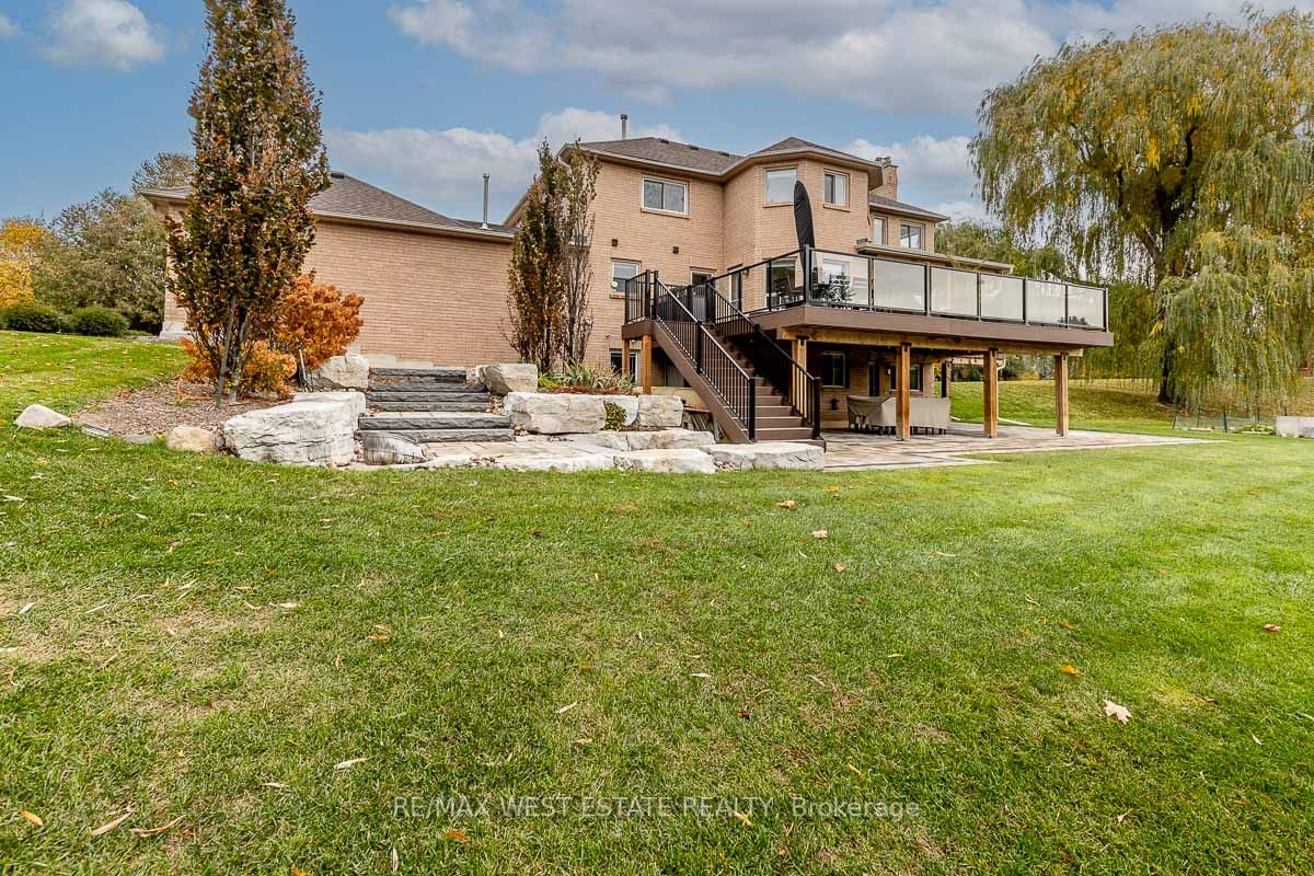 41 Mccauley Drive