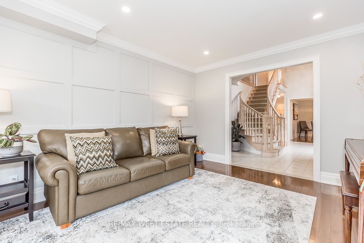 41 Mccauley Drive