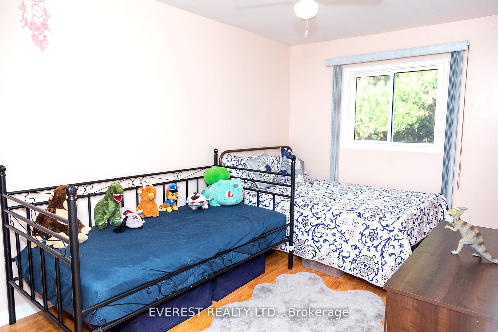 900 Central Park Dr, #113
