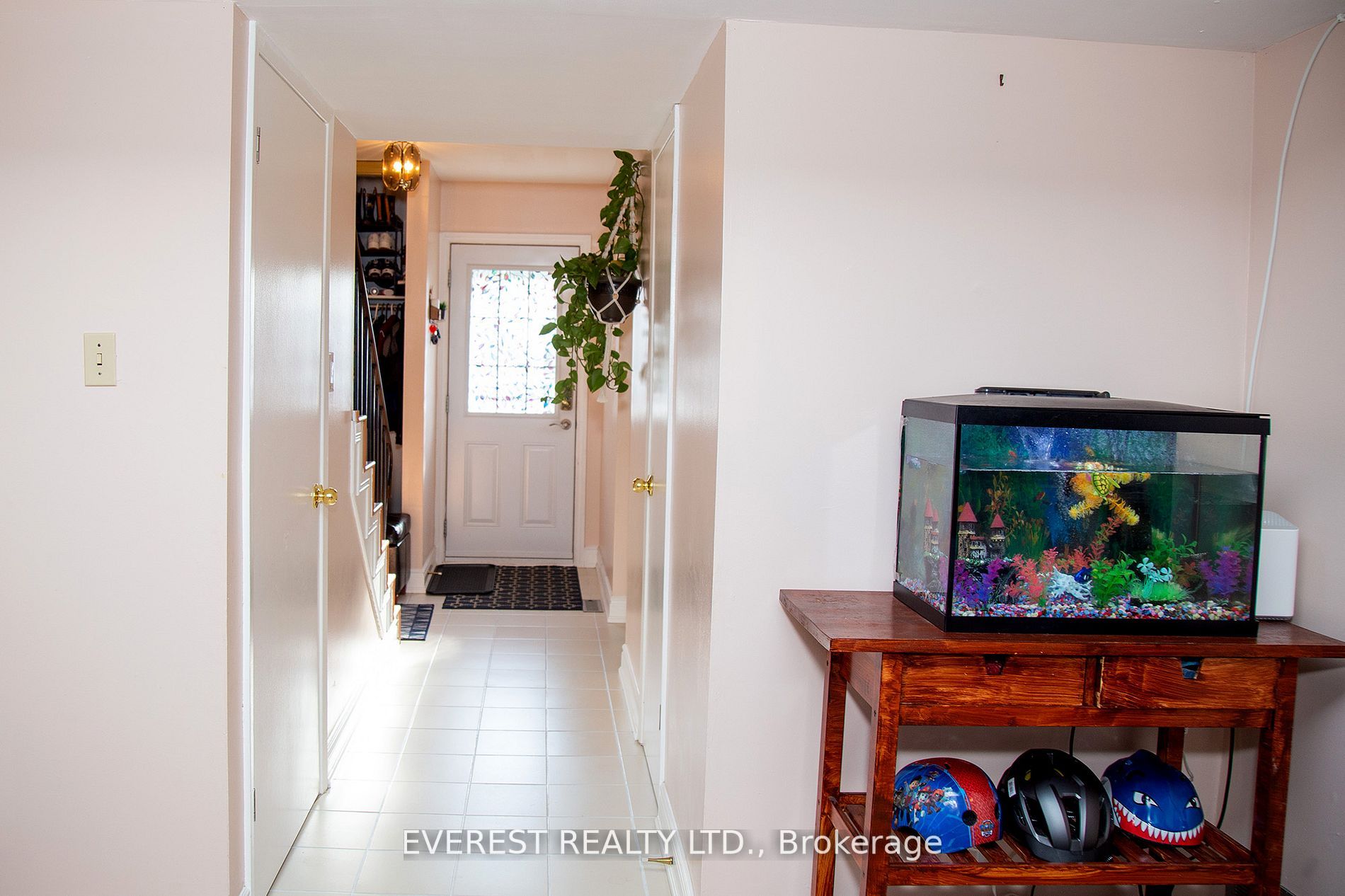 900 Central Park Dr, #113