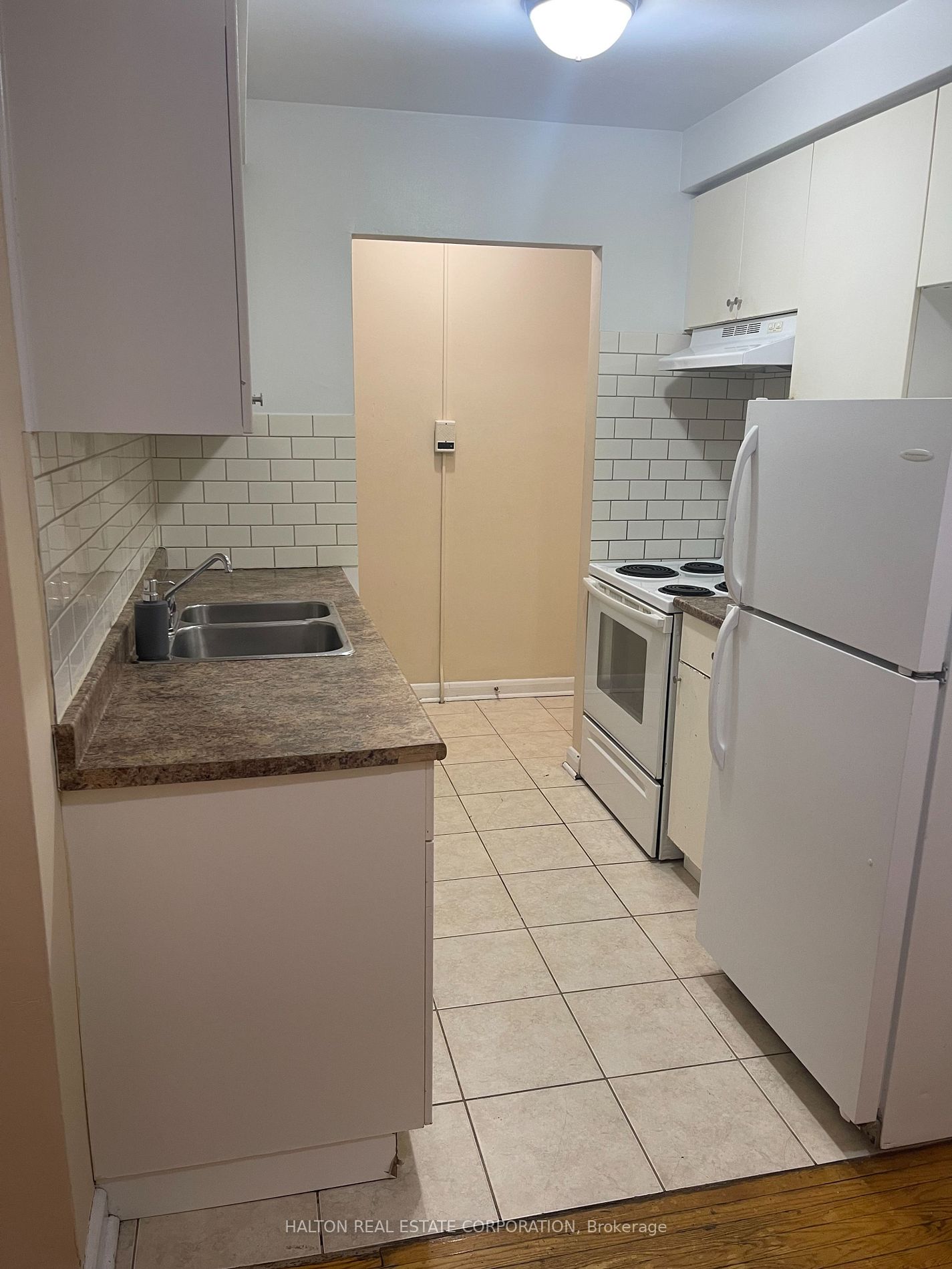 138 Portland Street, #4