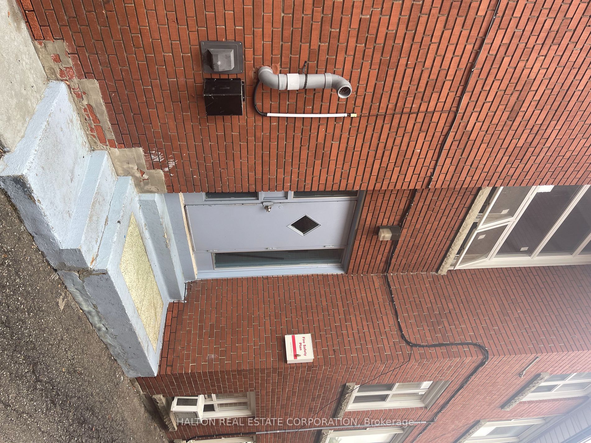 138 Portland Street, #4
