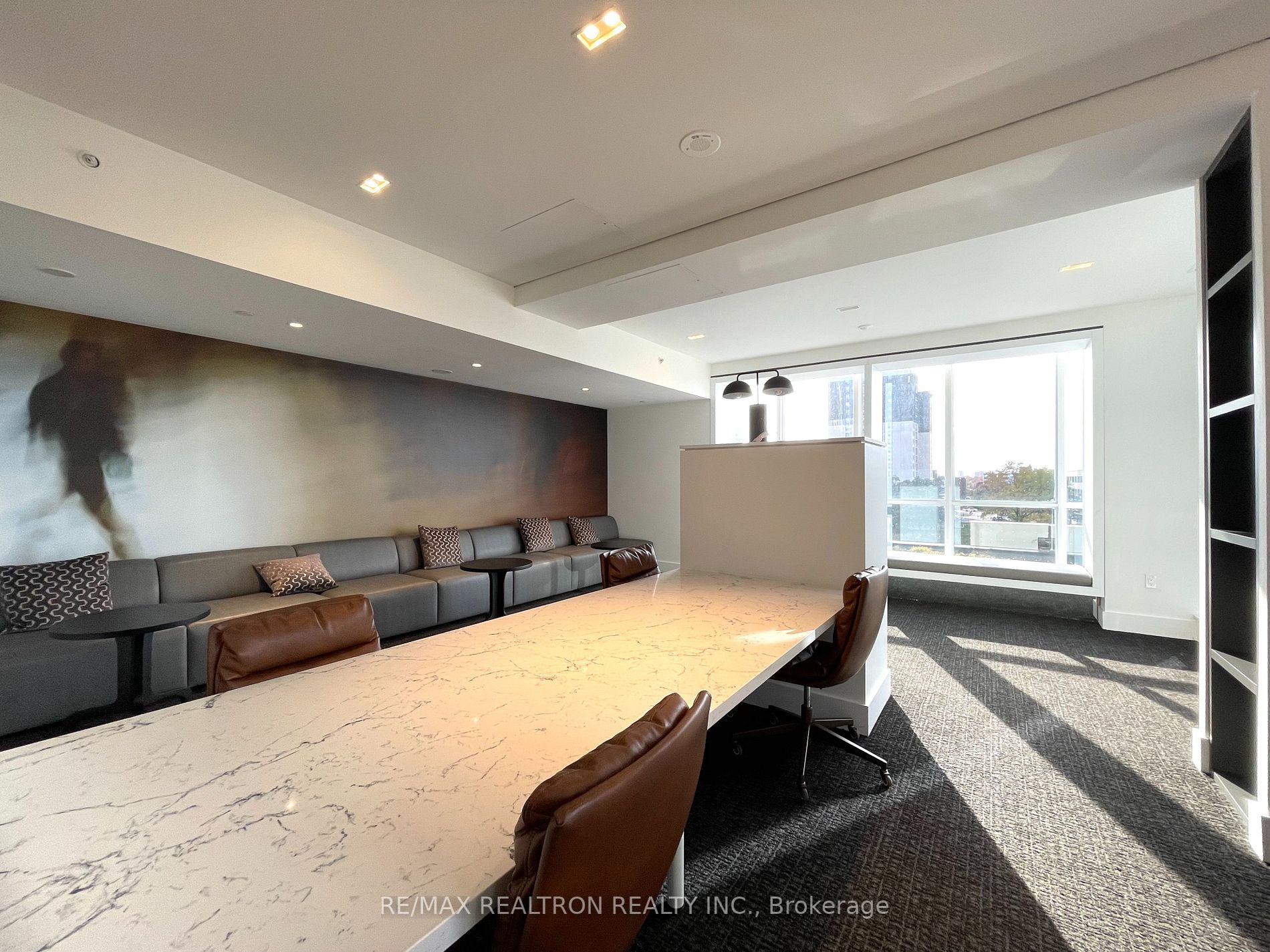 30 Gibbs Rd, #2703
