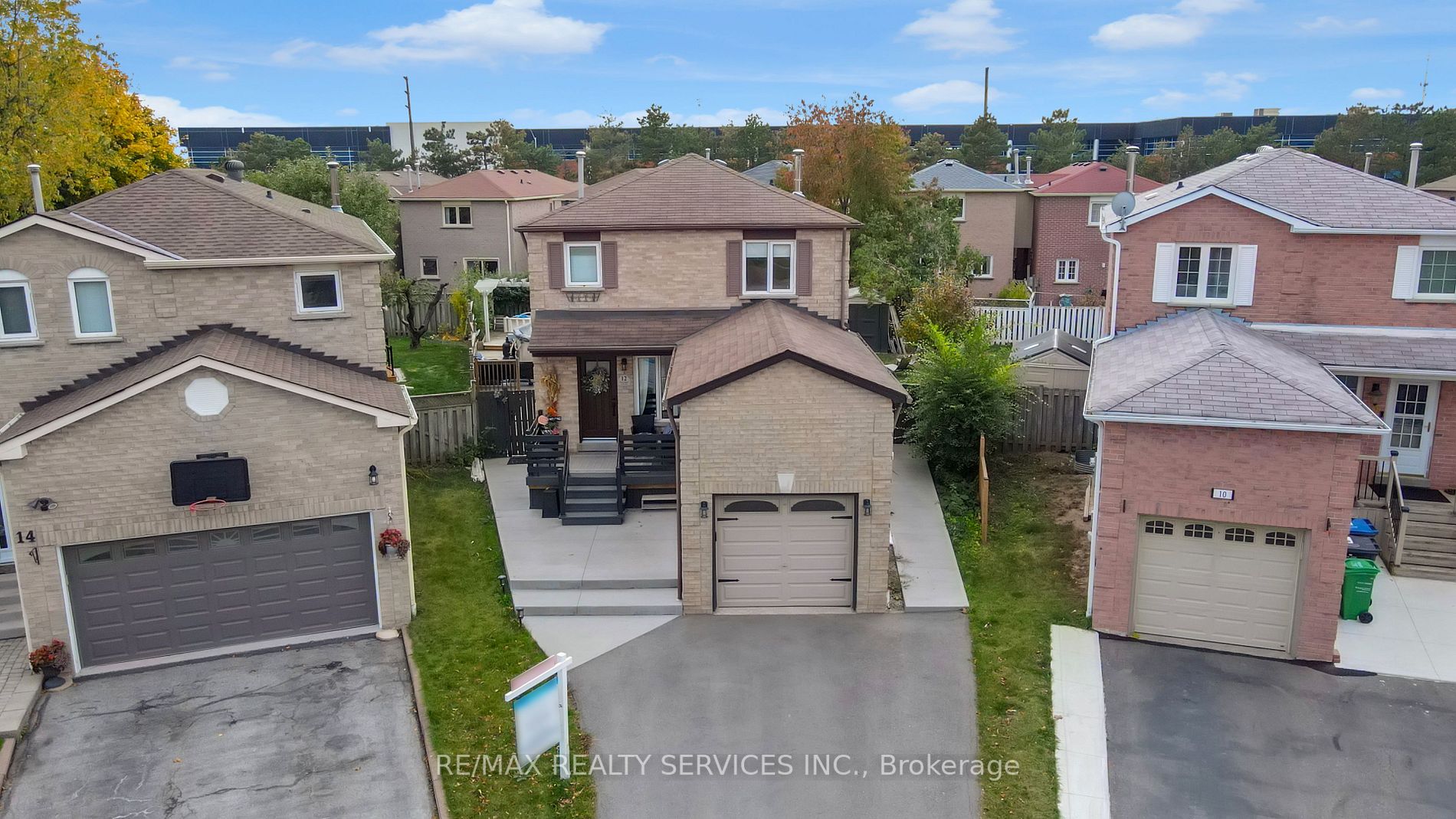 12 Crandall Crt