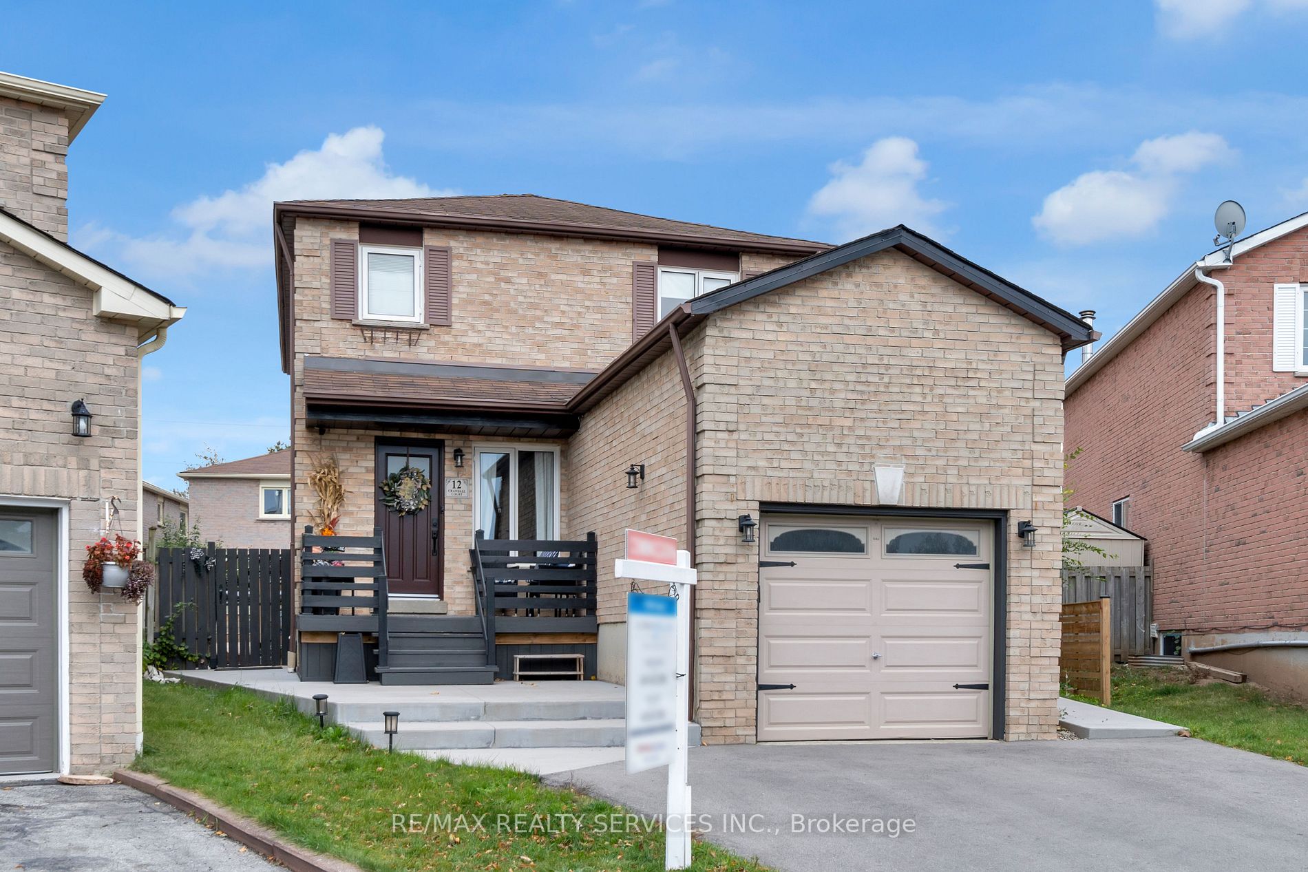 12 Crandall Crt