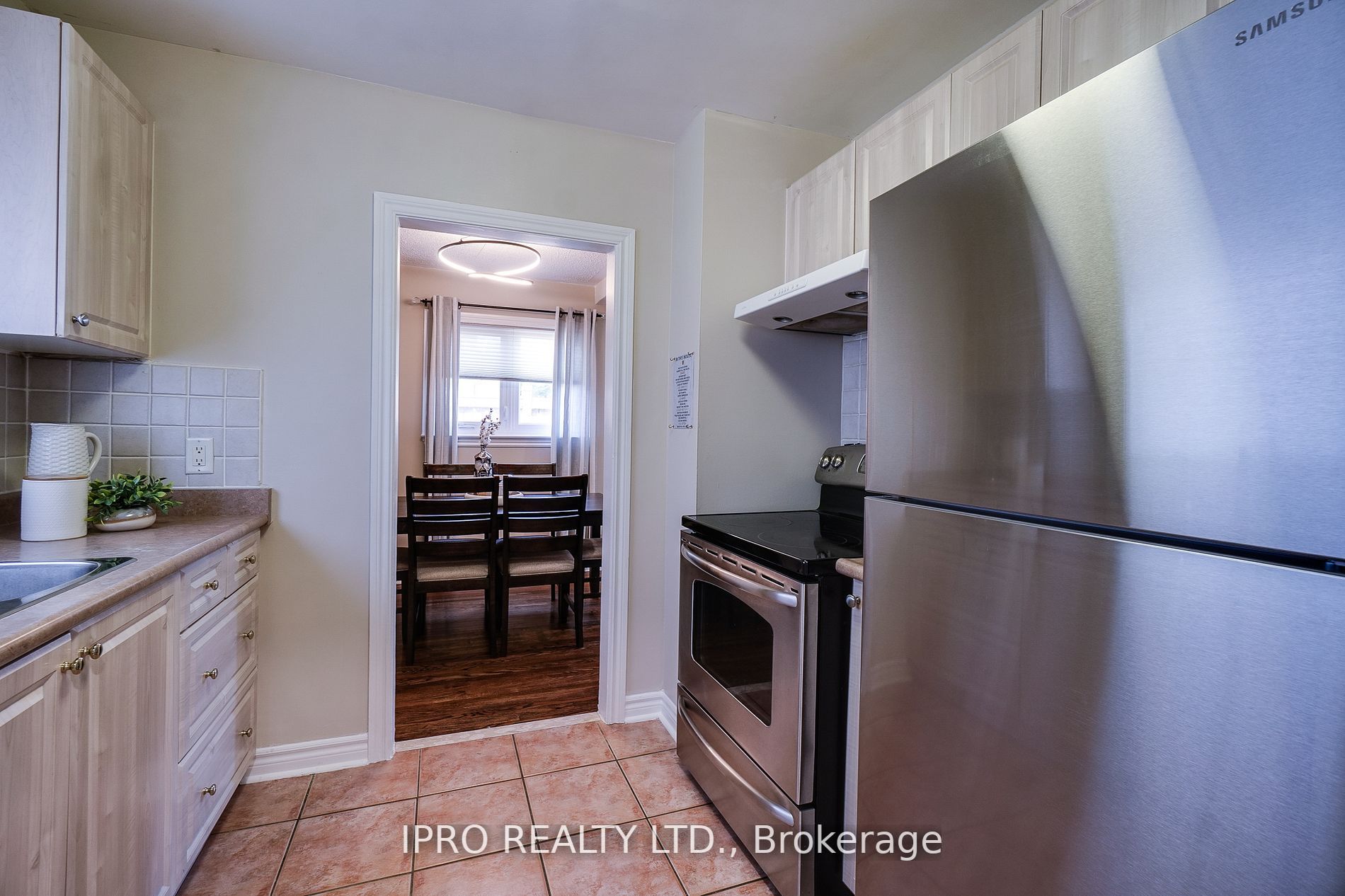 176 Townhouse Cres, #47