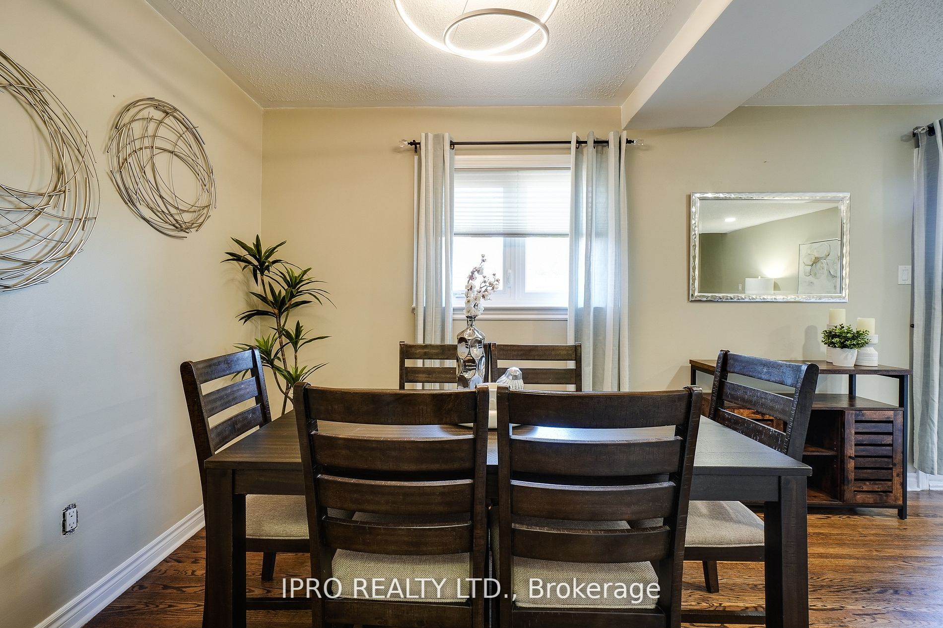 176 Townhouse Cres, #47