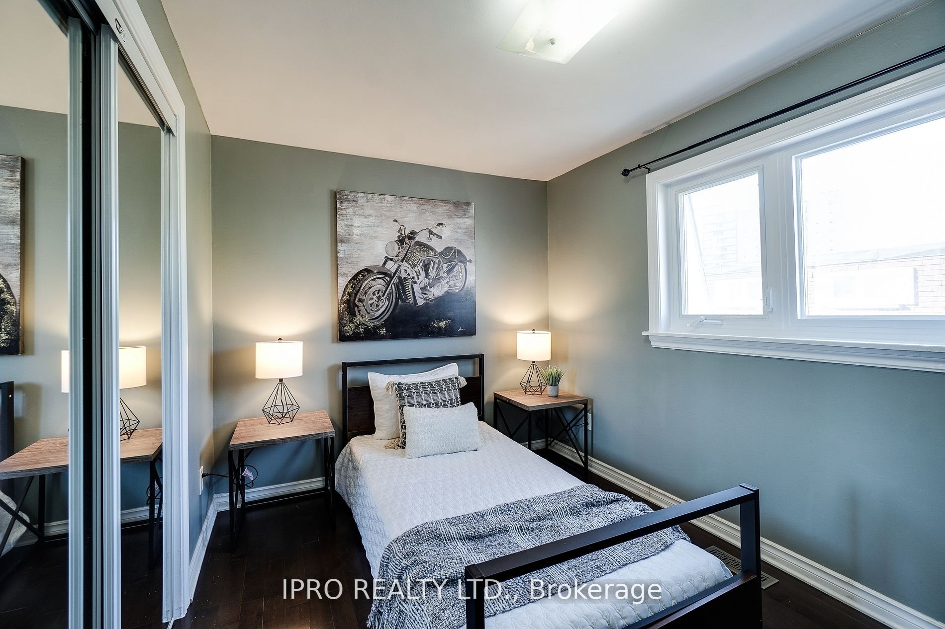 176 Townhouse Cres, #47