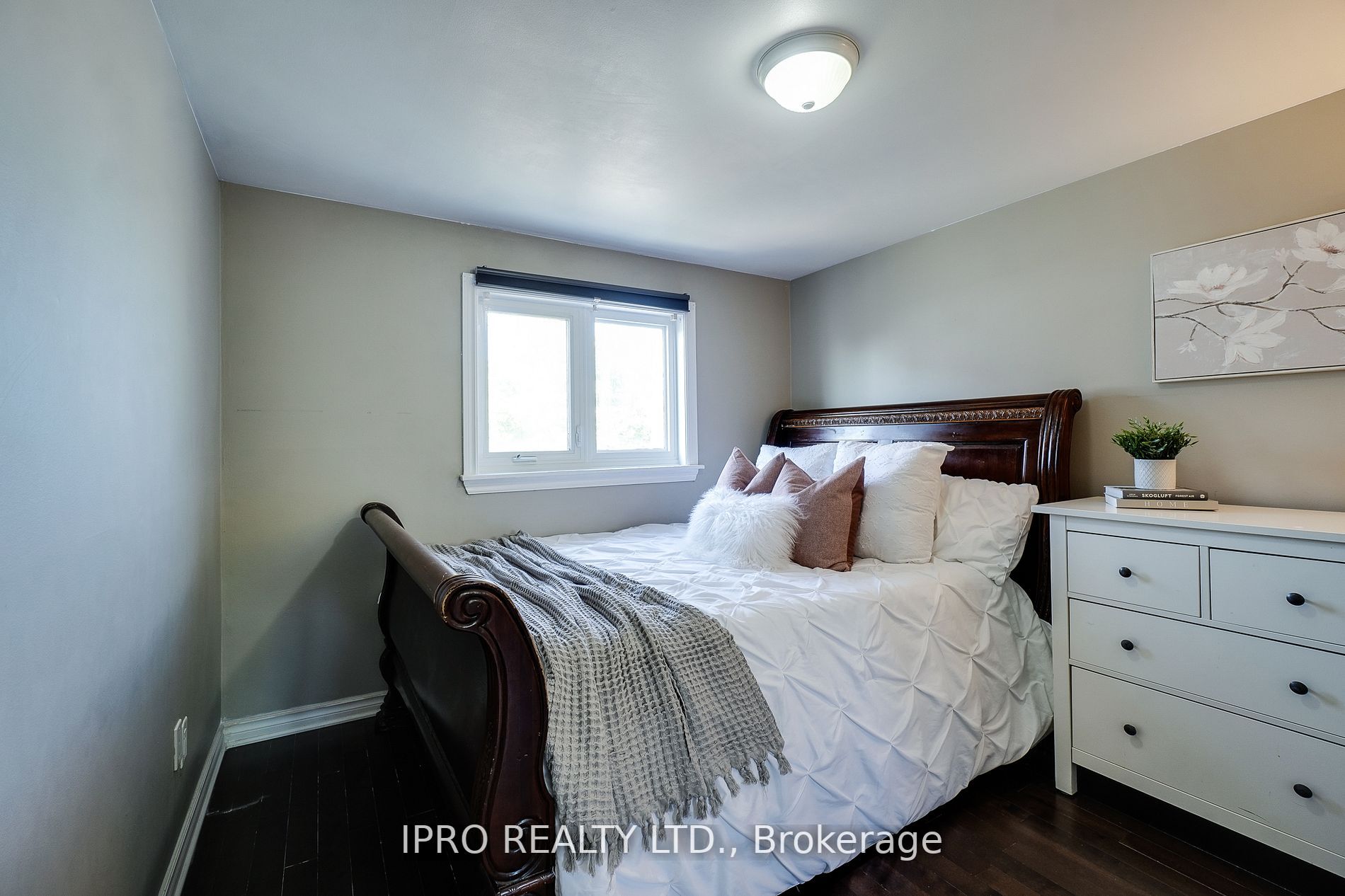 176 Townhouse Cres, #47
