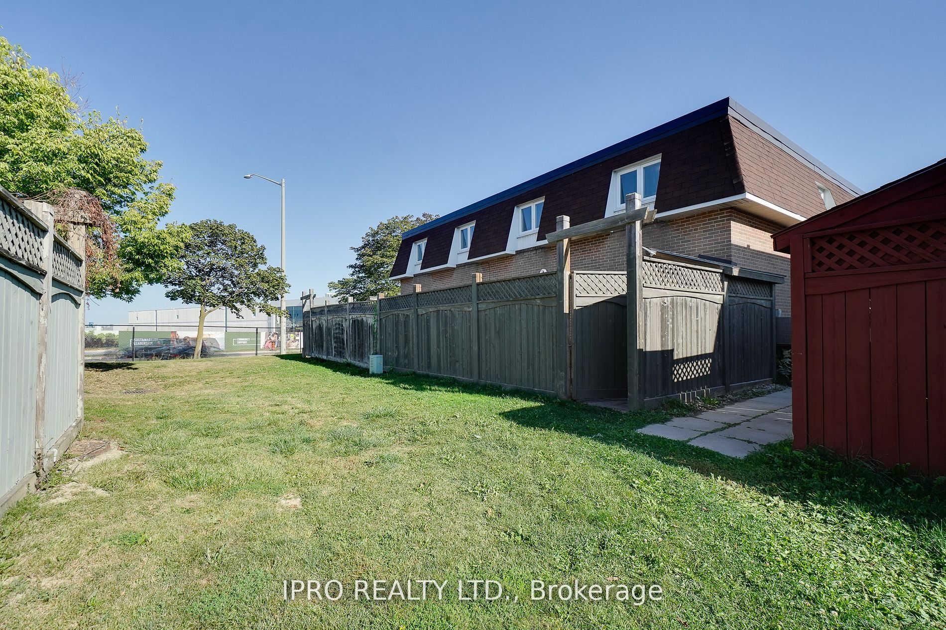 176 Townhouse Cres, #47