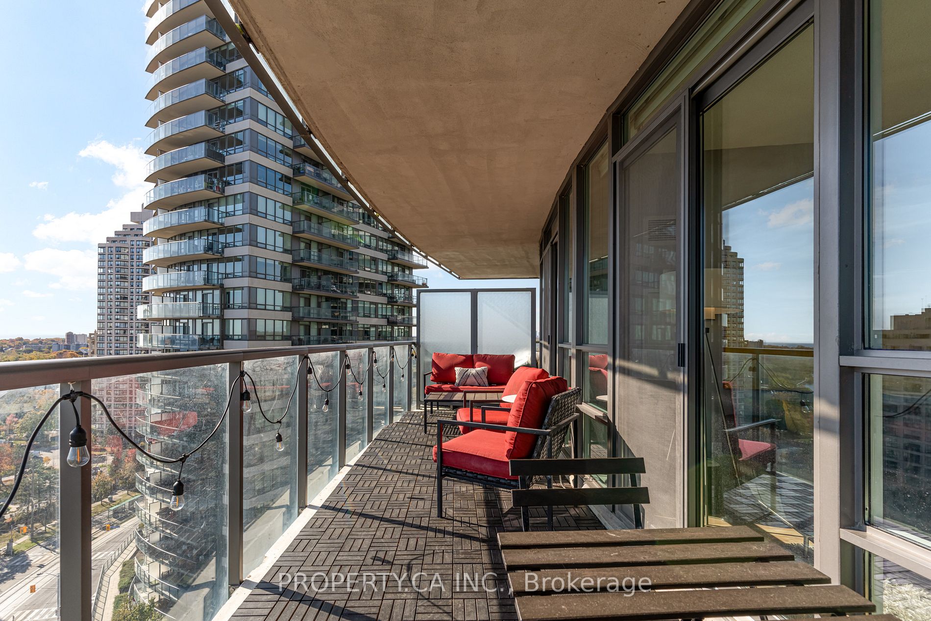 2230 Lake Shore Boulevard W, #1501