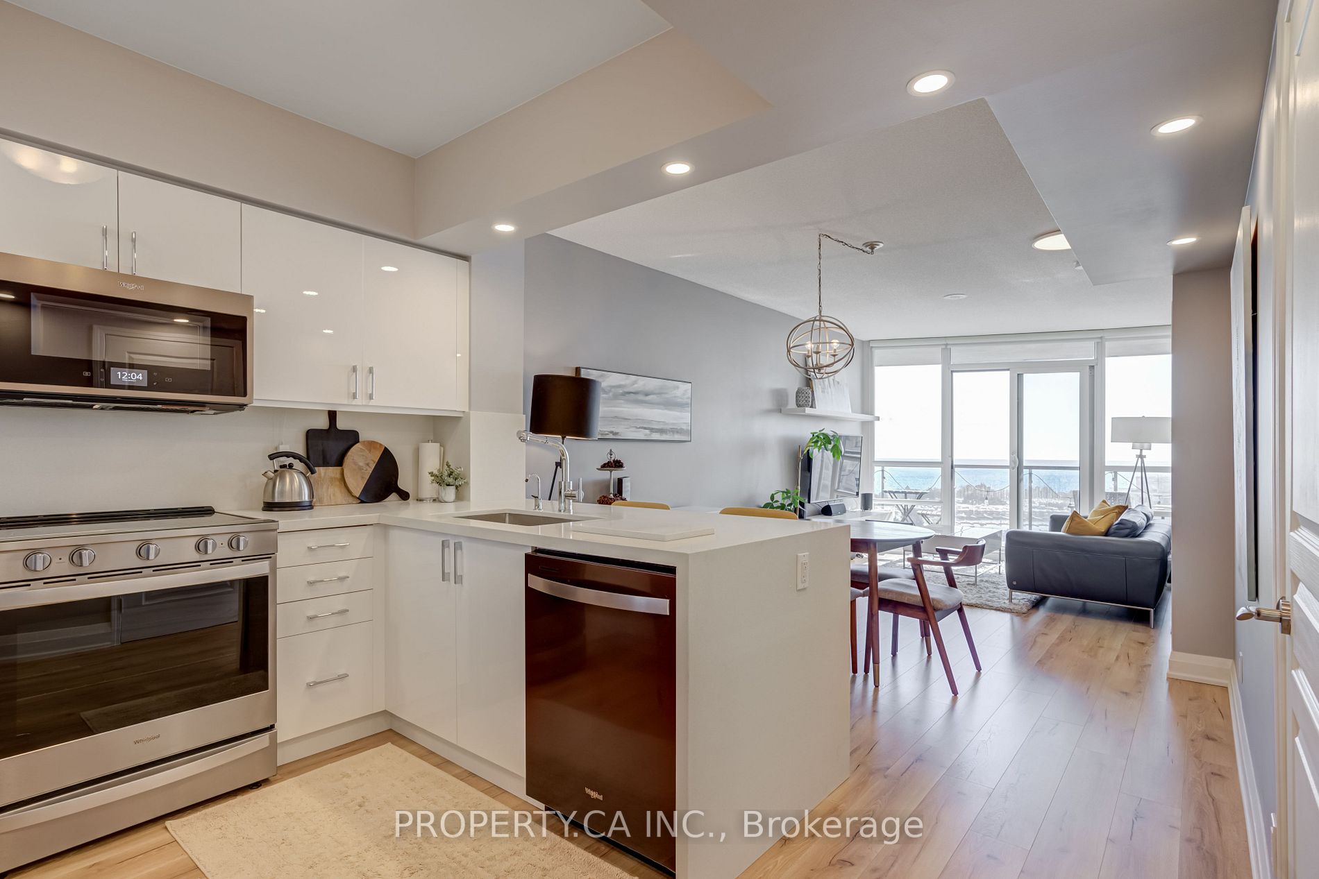 2230 Lake Shore Boulevard W, #1501