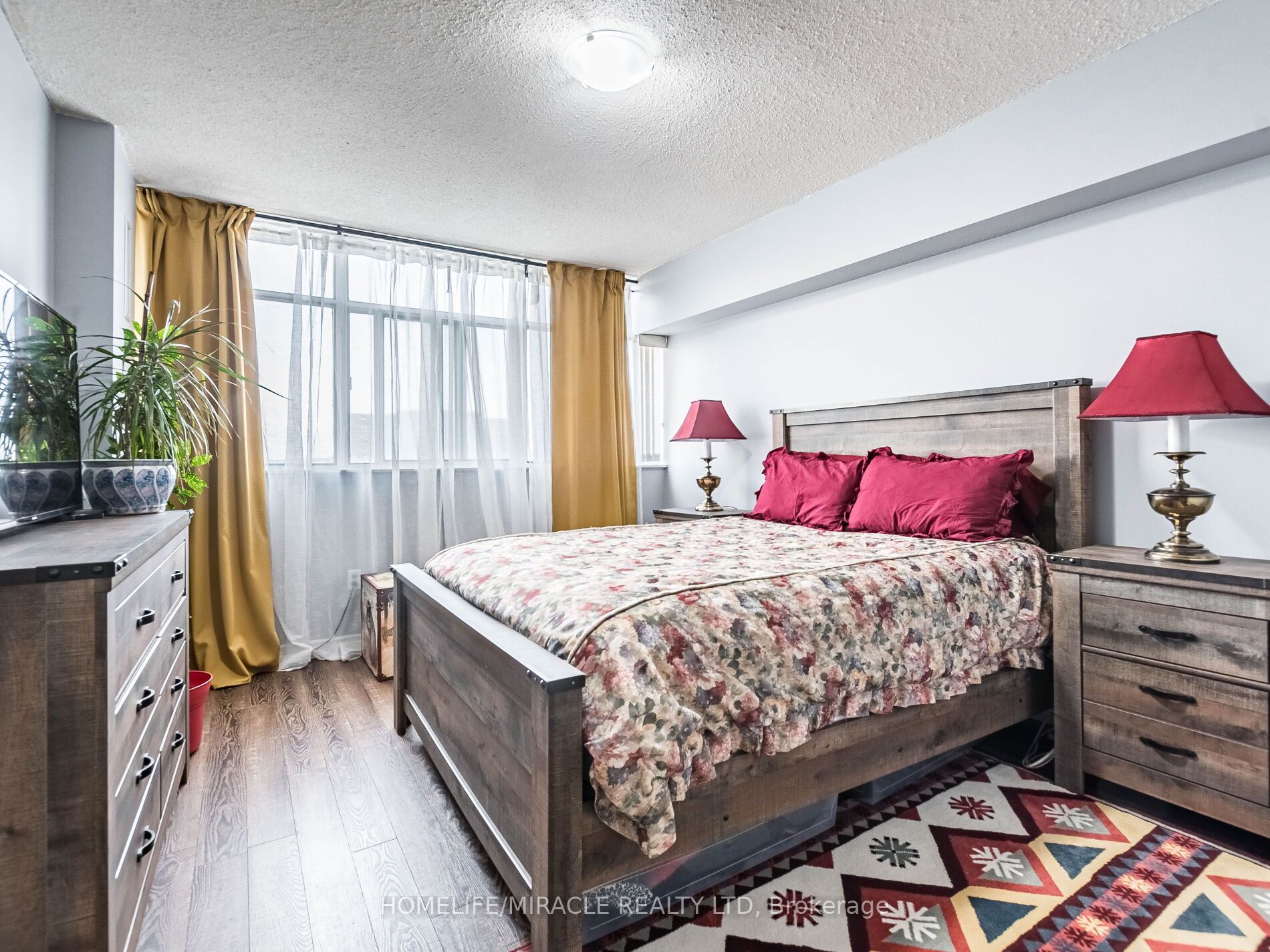 3100 Kirwin Ave, #1104