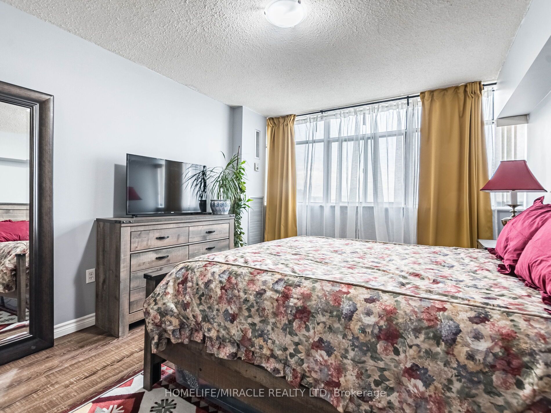 3100 Kirwin Ave, #1104