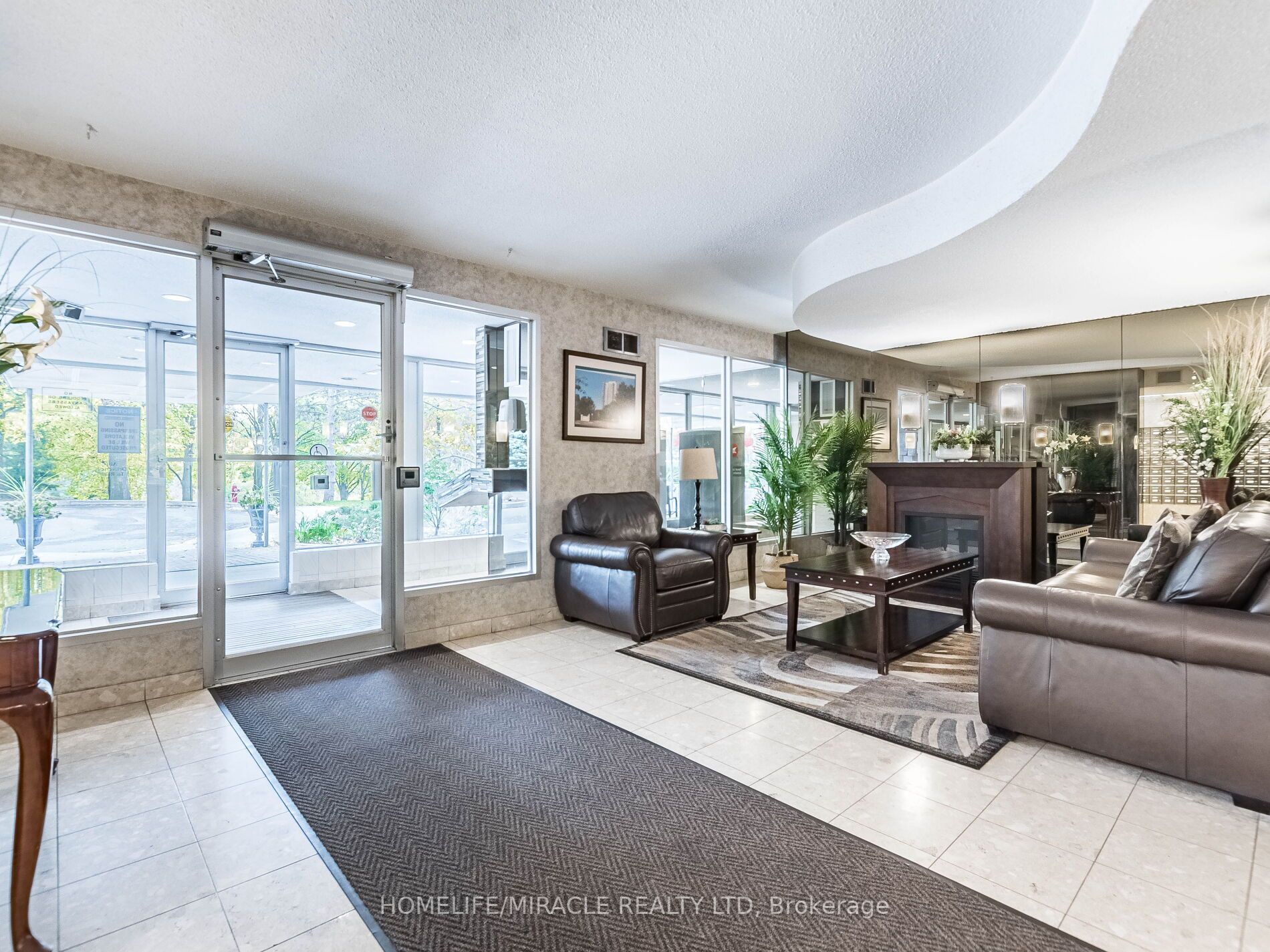 3100 Kirwin Ave, #1104