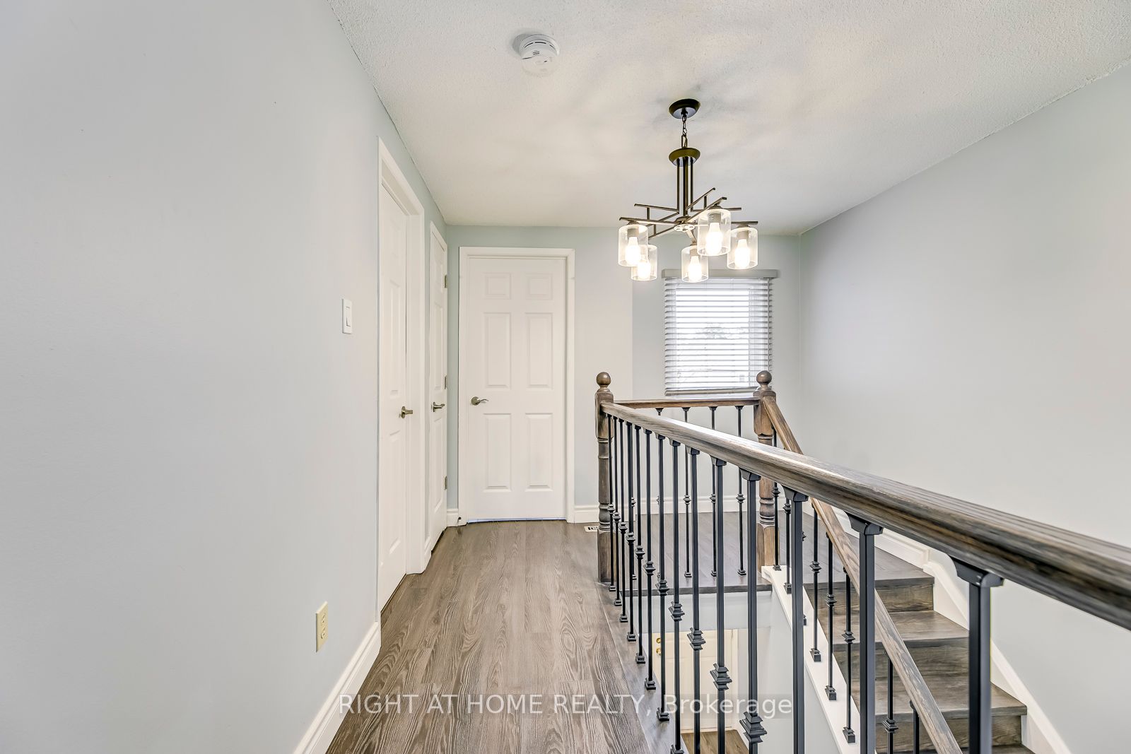 3125 Fifth Line W, #76