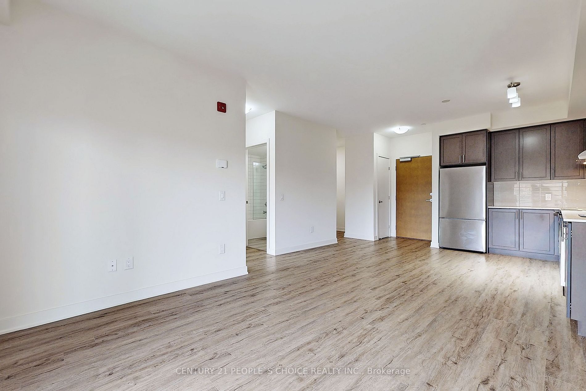 320 Plains Rd E, #314