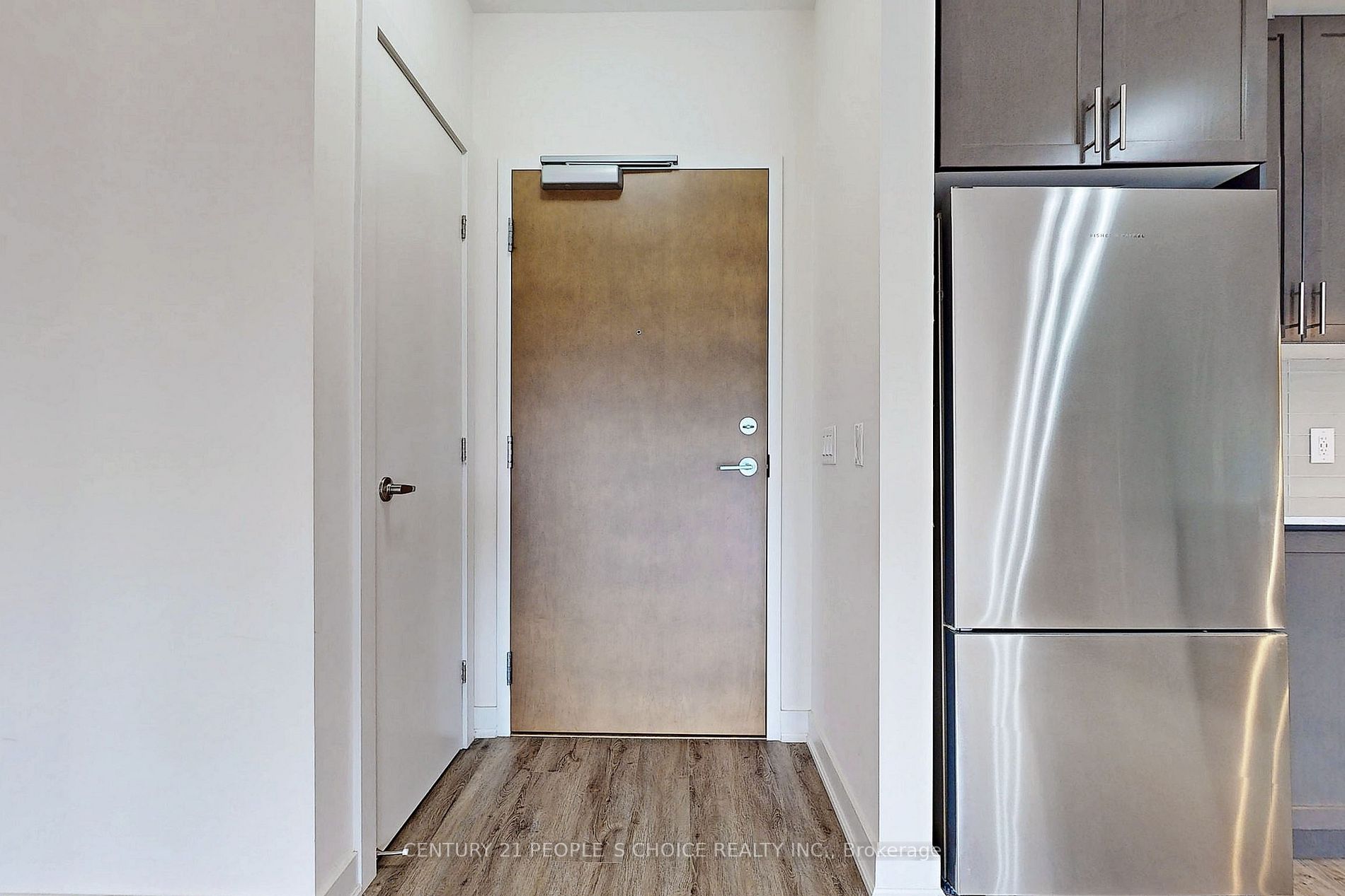 320 Plains Rd E, #314