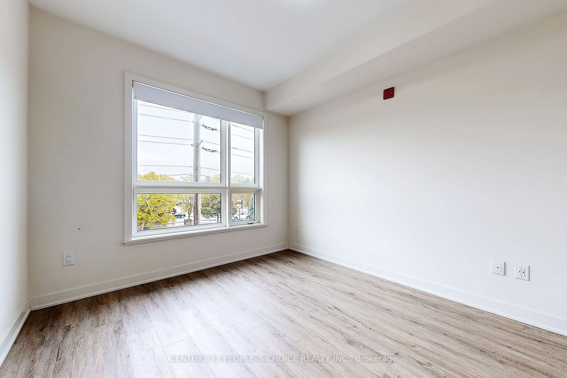 320 Plains Rd E, #314