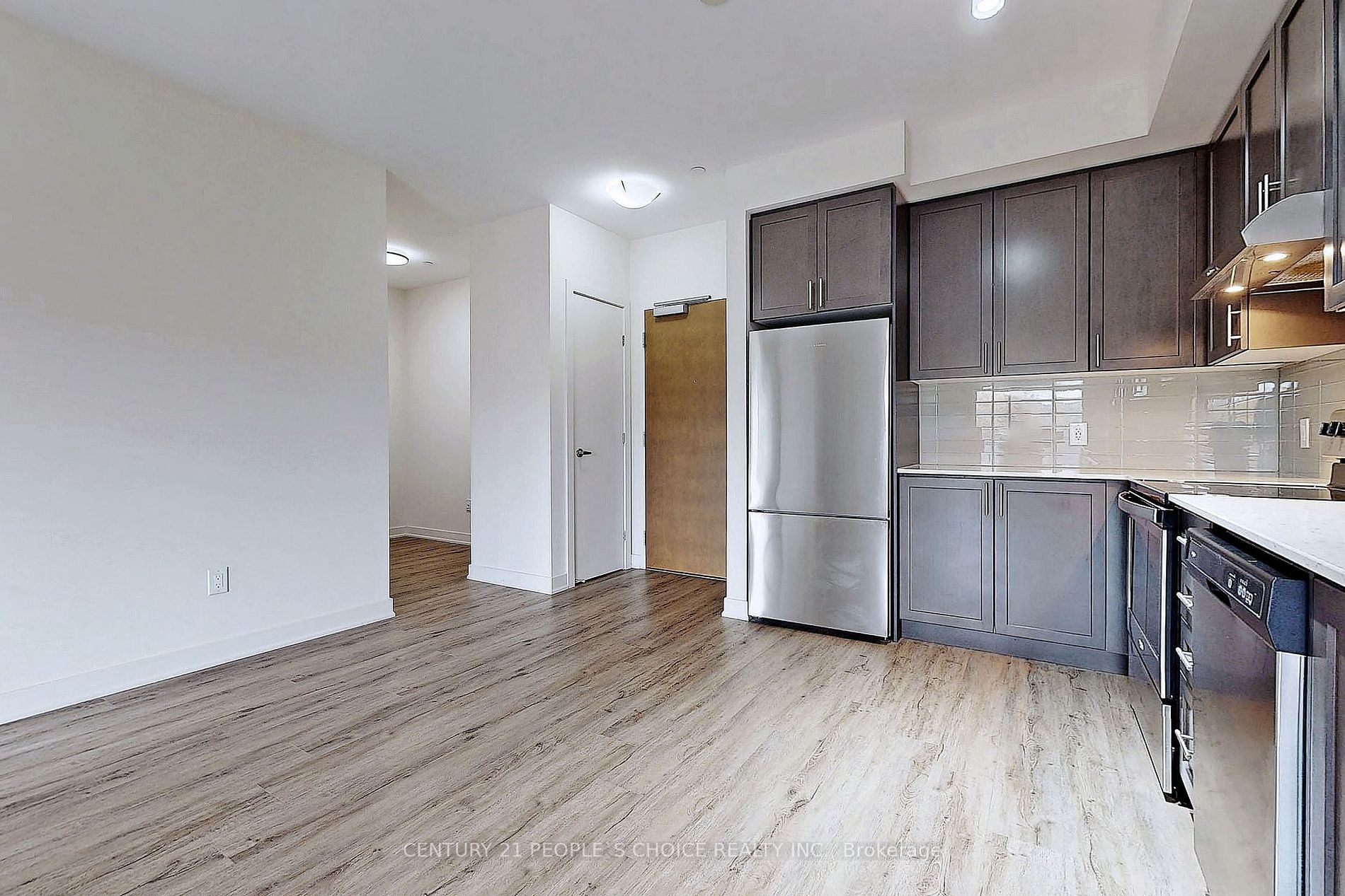 320 Plains Rd E, #314