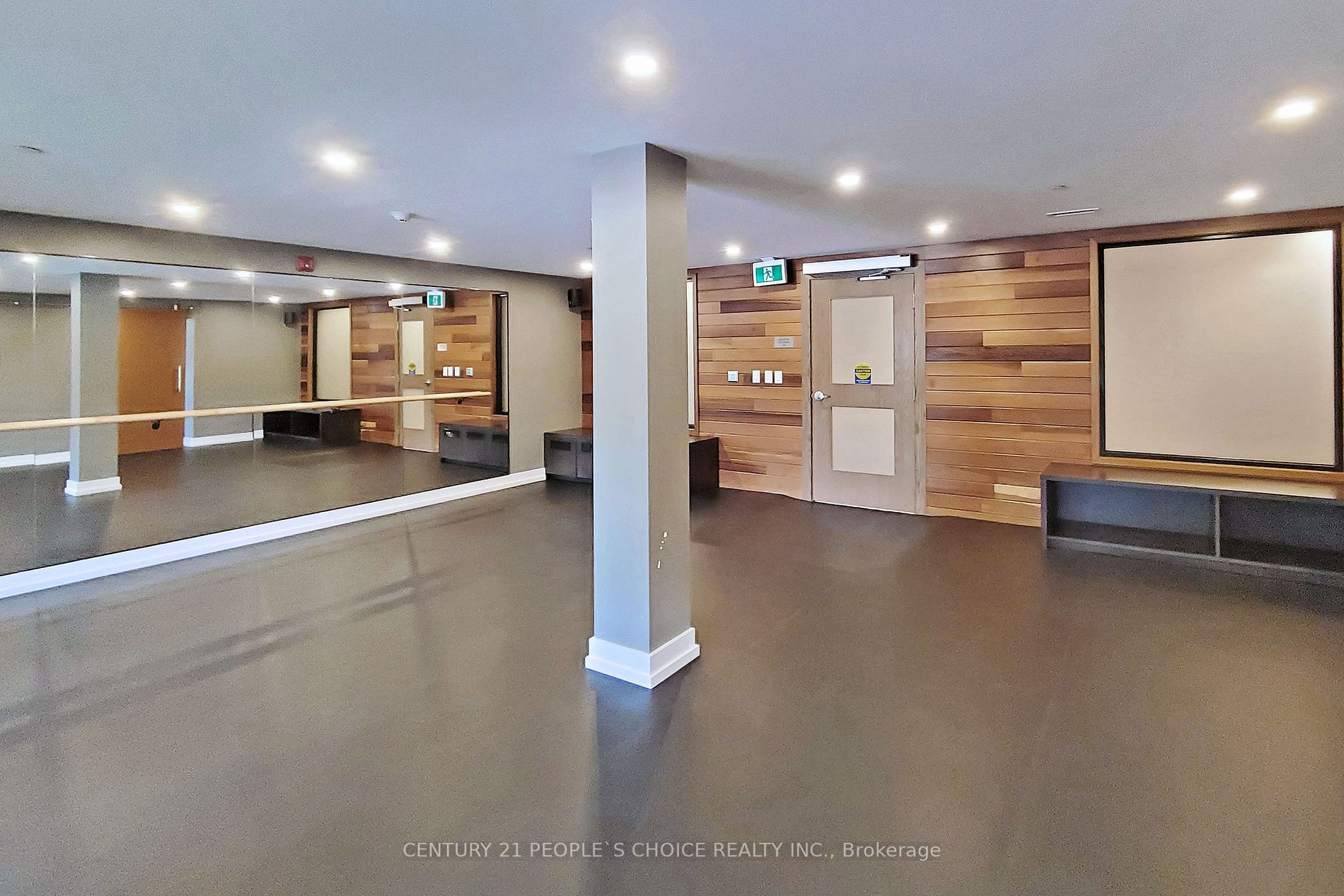 320 Plains Rd E, #314