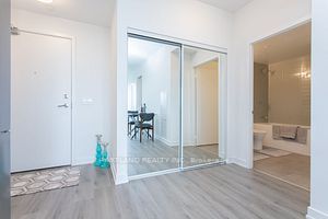 3005 Pine Glen Rd E, #404