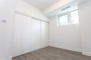 3005 Pine Glen Rd E, #404