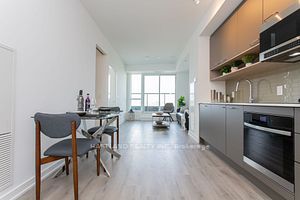 3005 Pine Glen Rd E, #404