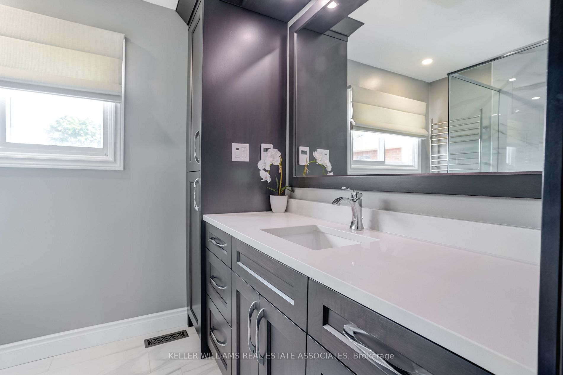 22 Nixon Crescent