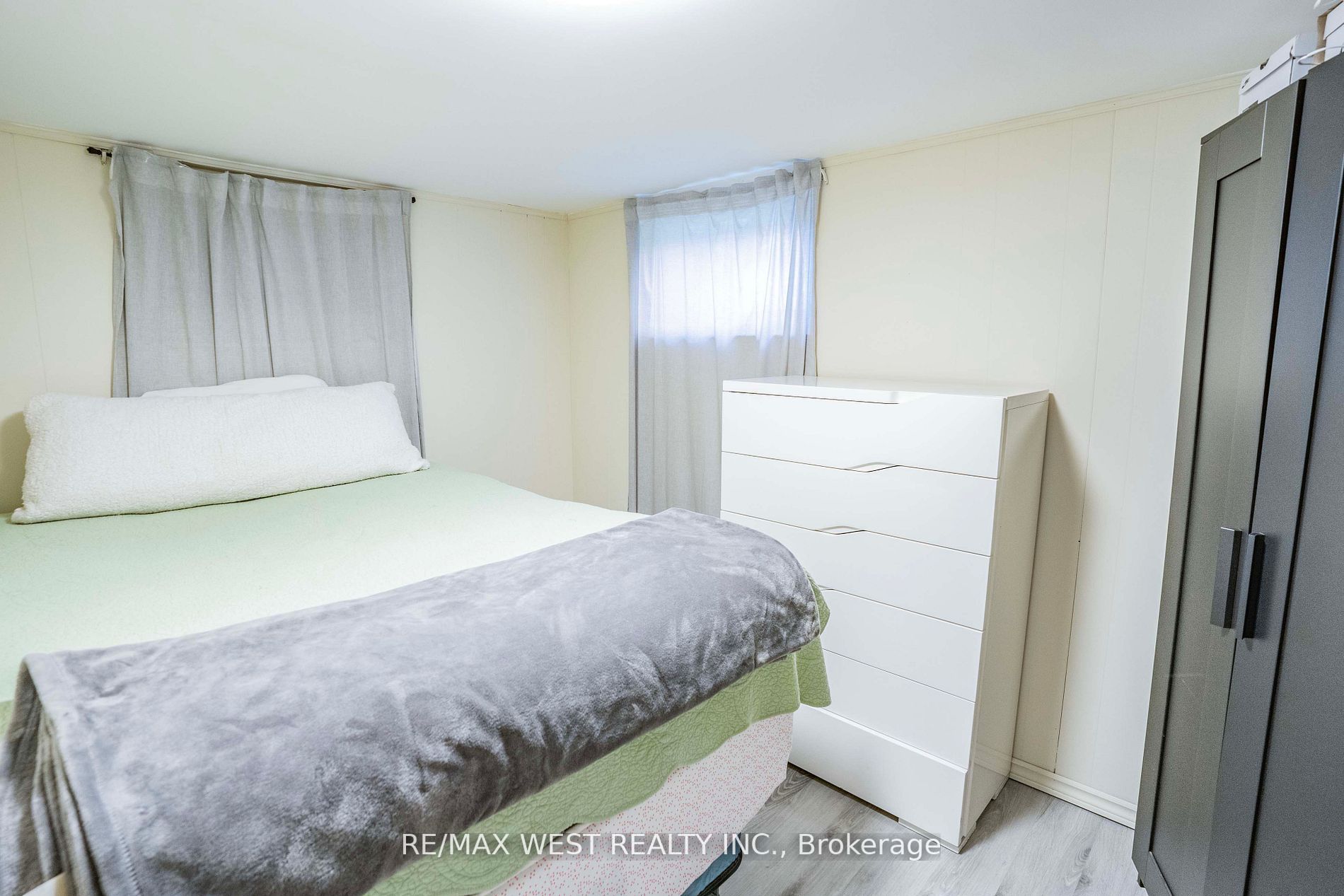 114 Lexfield Ave
