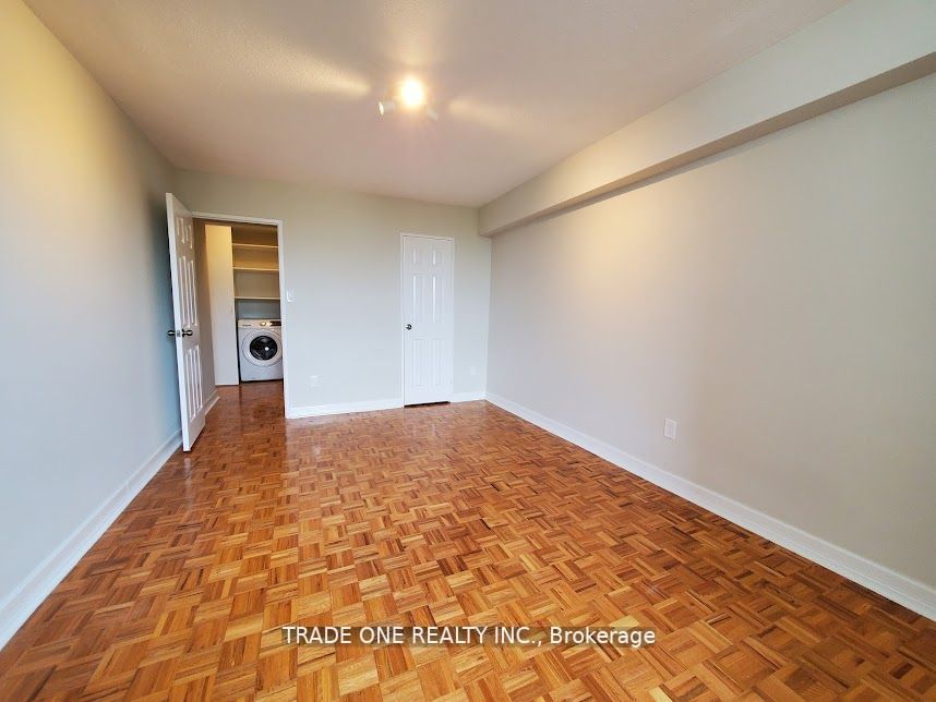 85 Emmett Ave, #506