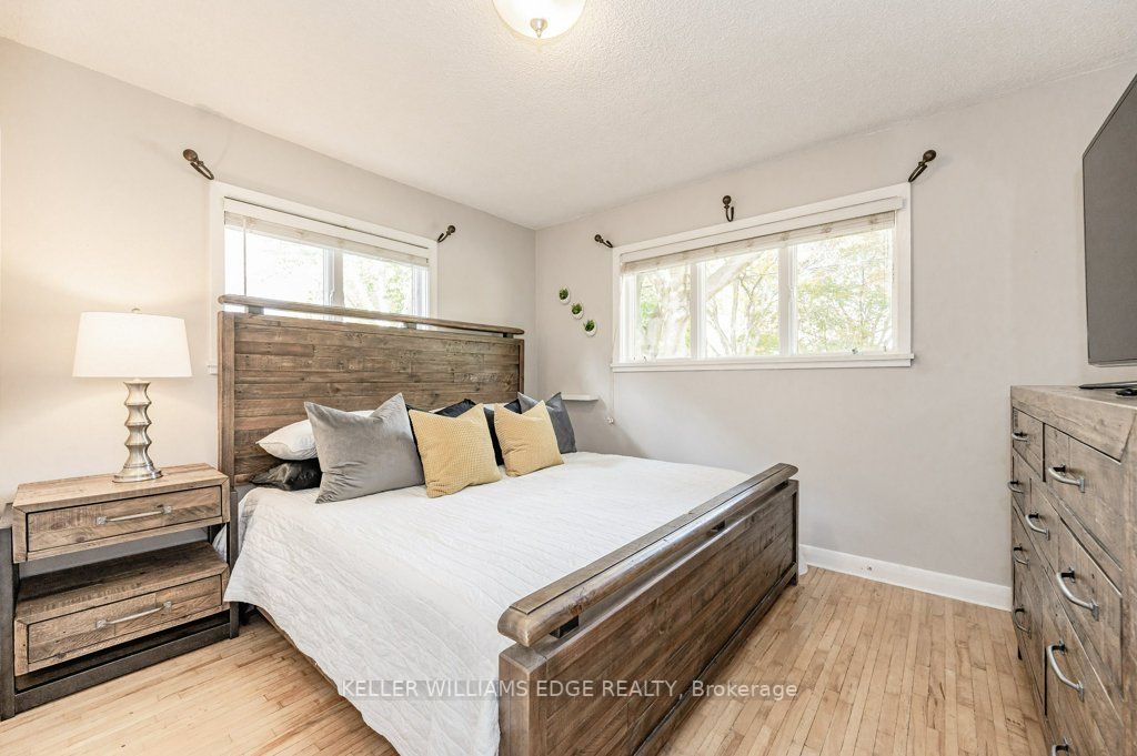 1036 Marley Cres