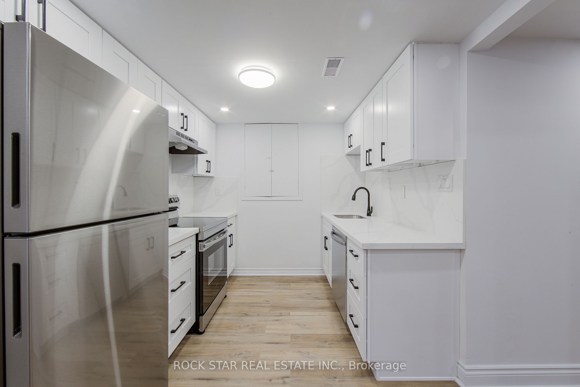 70 Wilton Dr