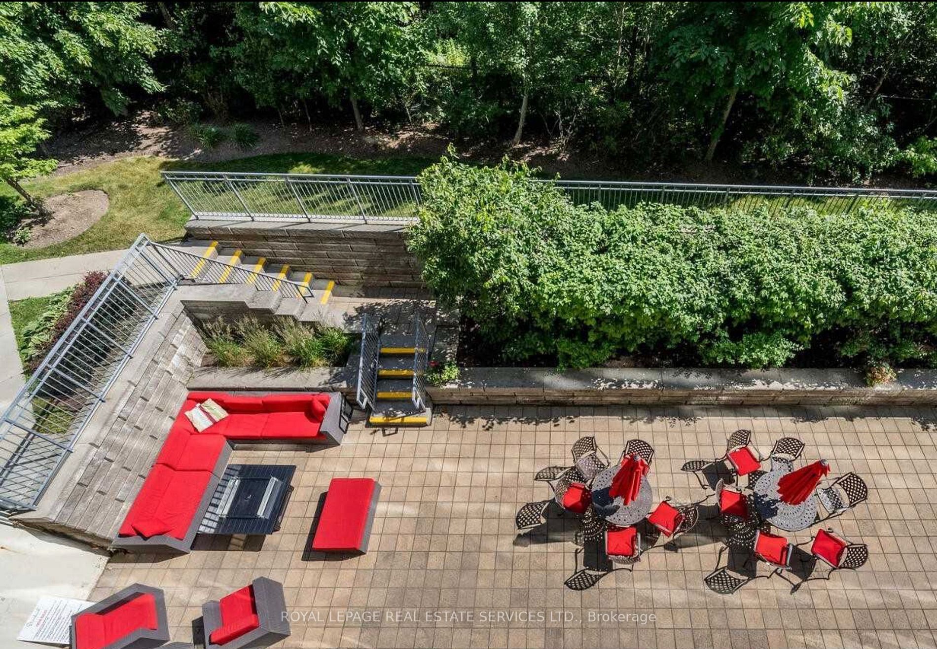 1055 Southdown Rd, #104