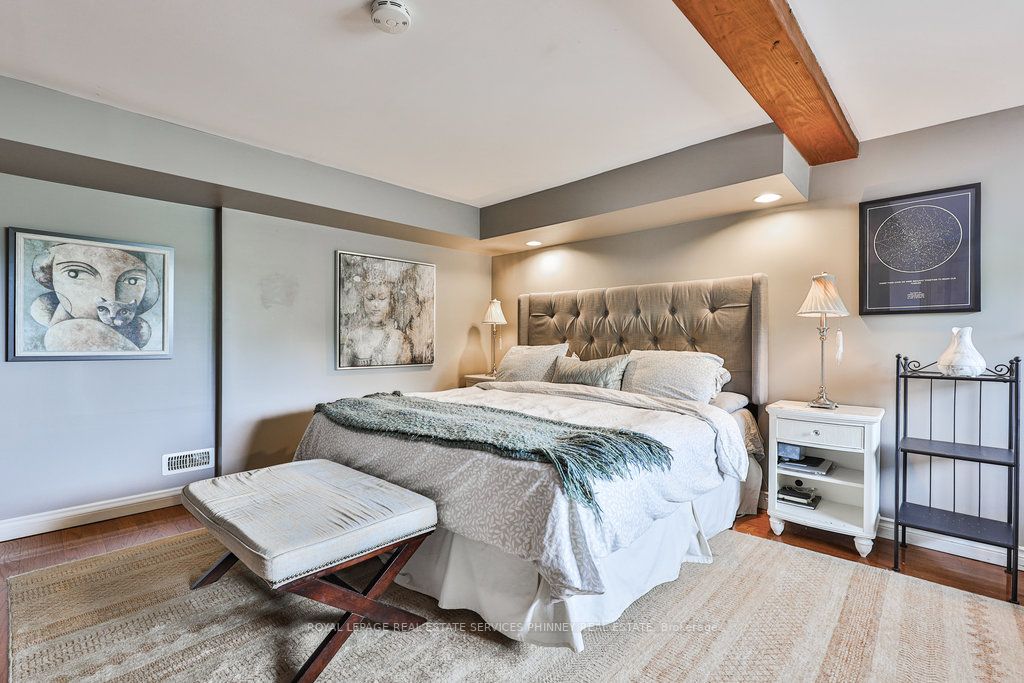 10 Southridge Tr