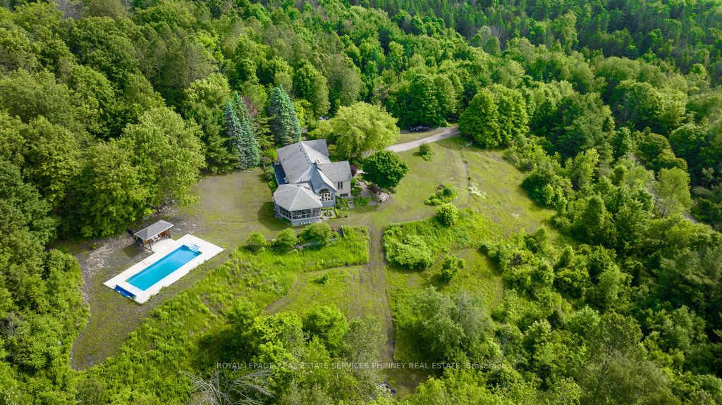 10 Southridge Tr