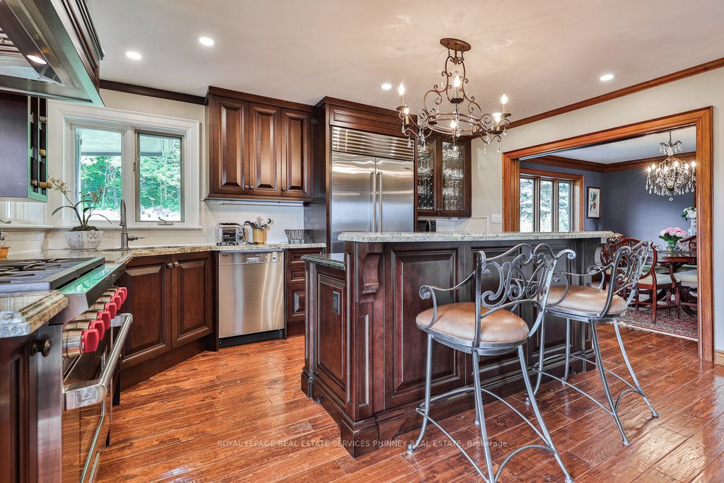 10 Southridge Tr