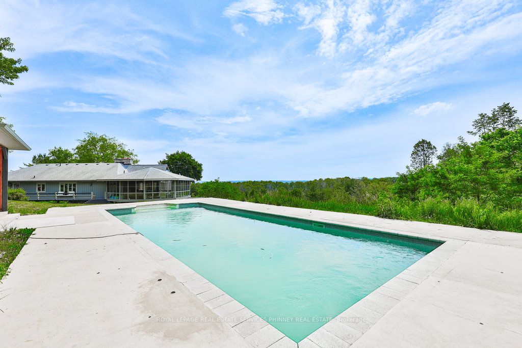 10 Southridge Tr