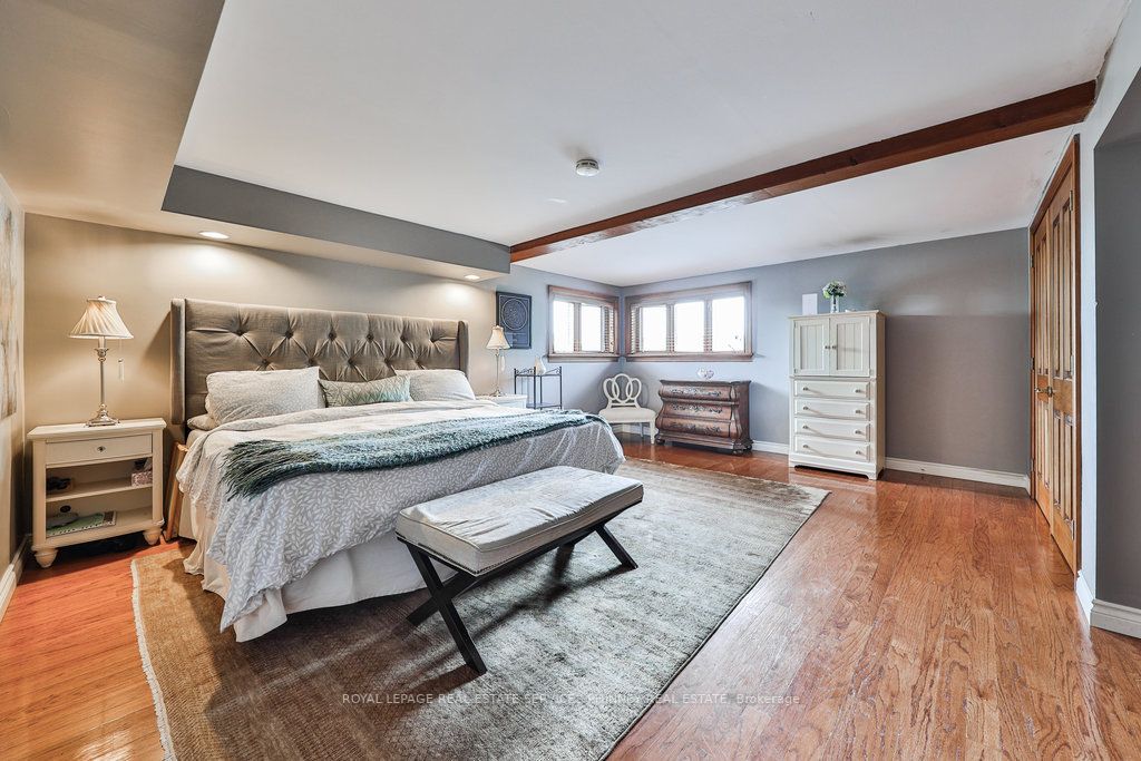 10 Southridge Tr