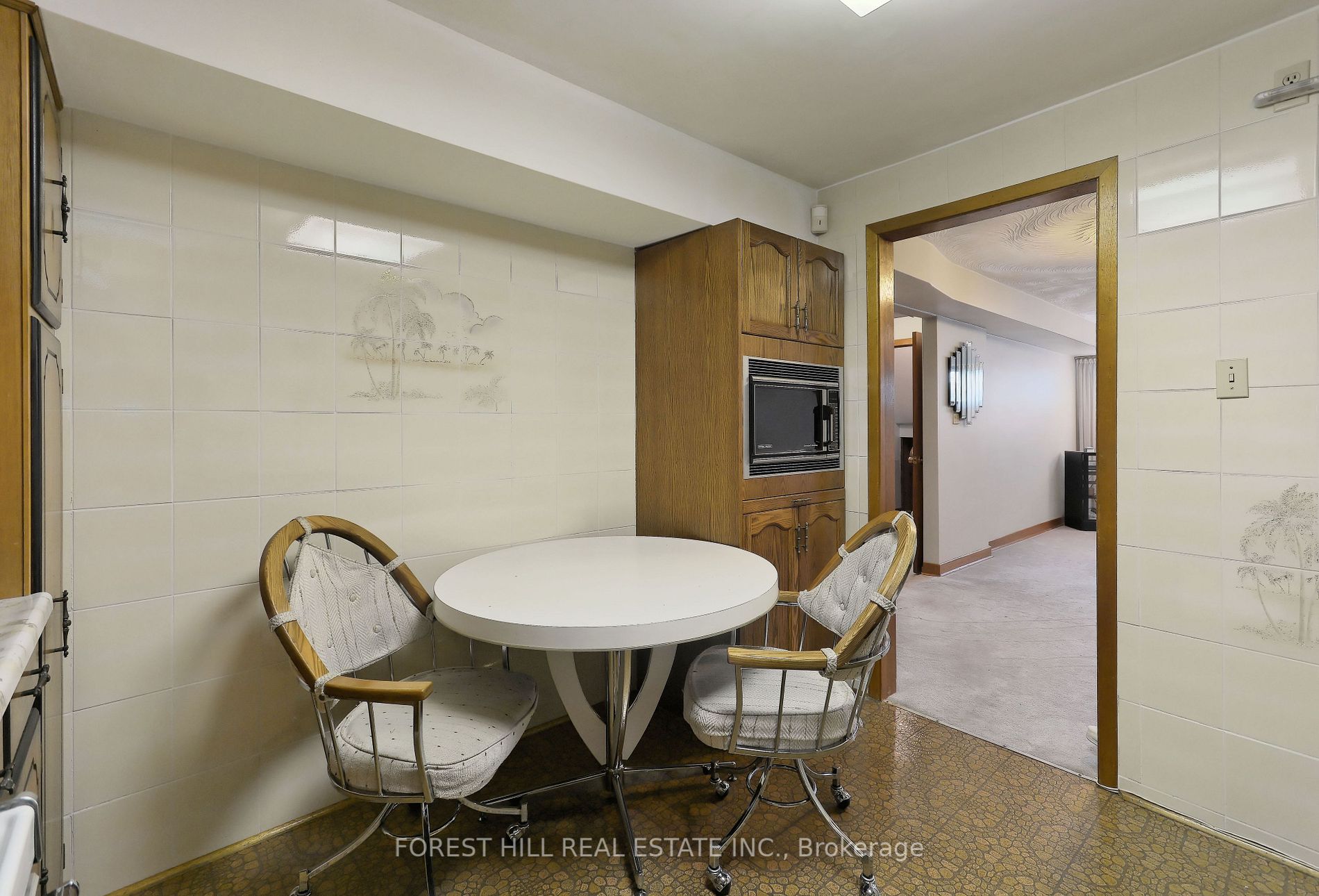 51 Lapp St