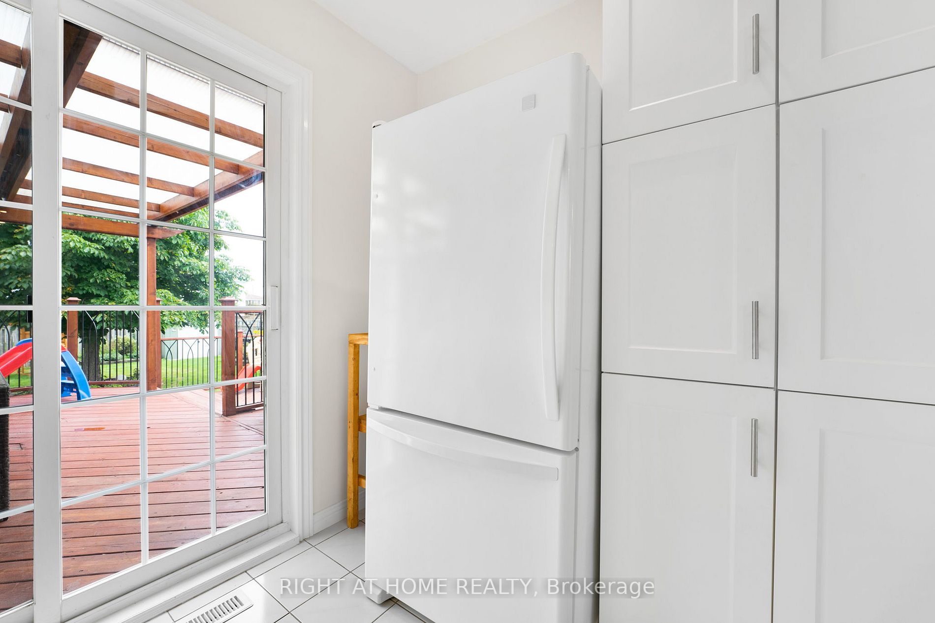8 Kilmanagh Crt