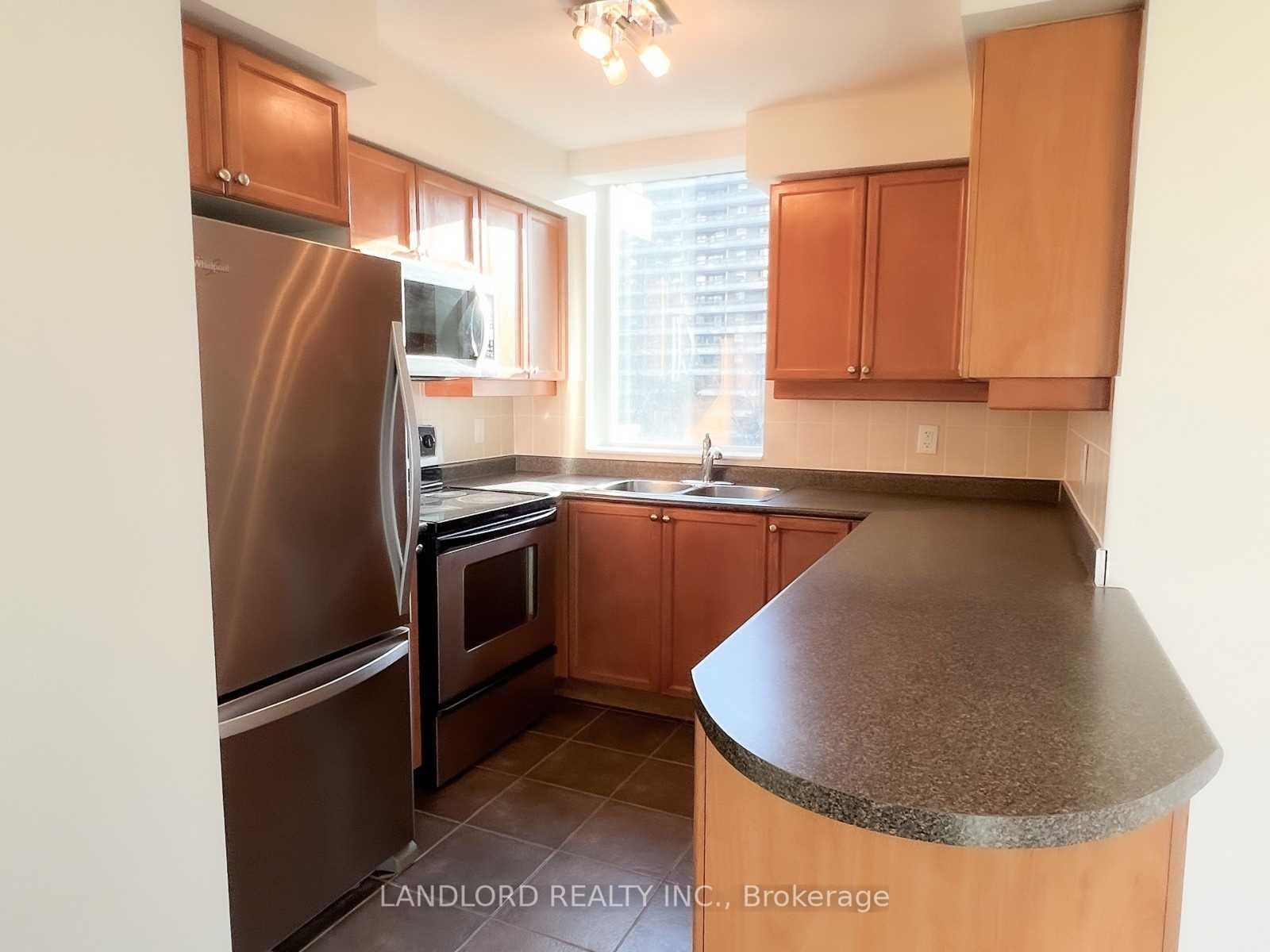 70 High Park Ave, #410