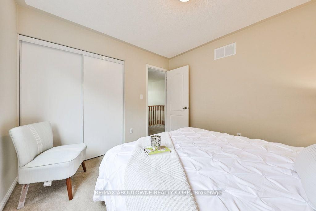 241 Brisdale Dr