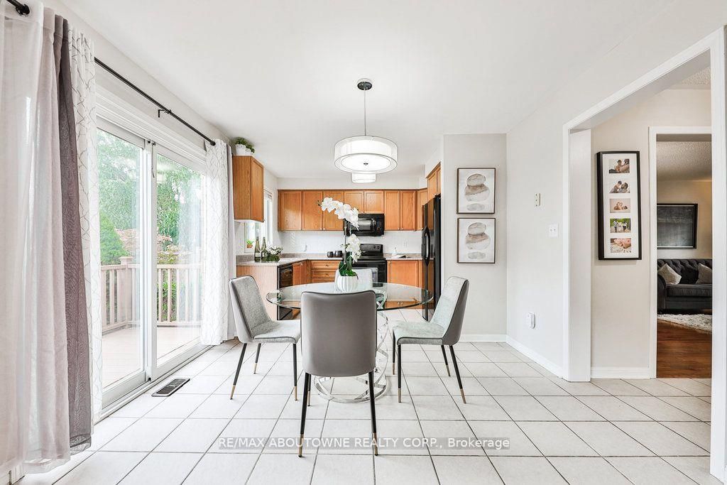 241 Brisdale Dr