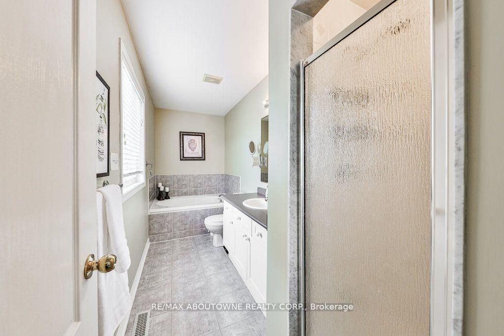 241 Brisdale Dr