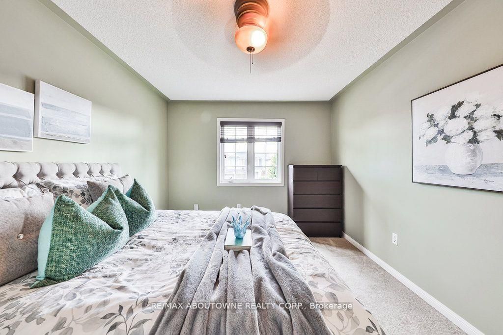 241 Brisdale Dr