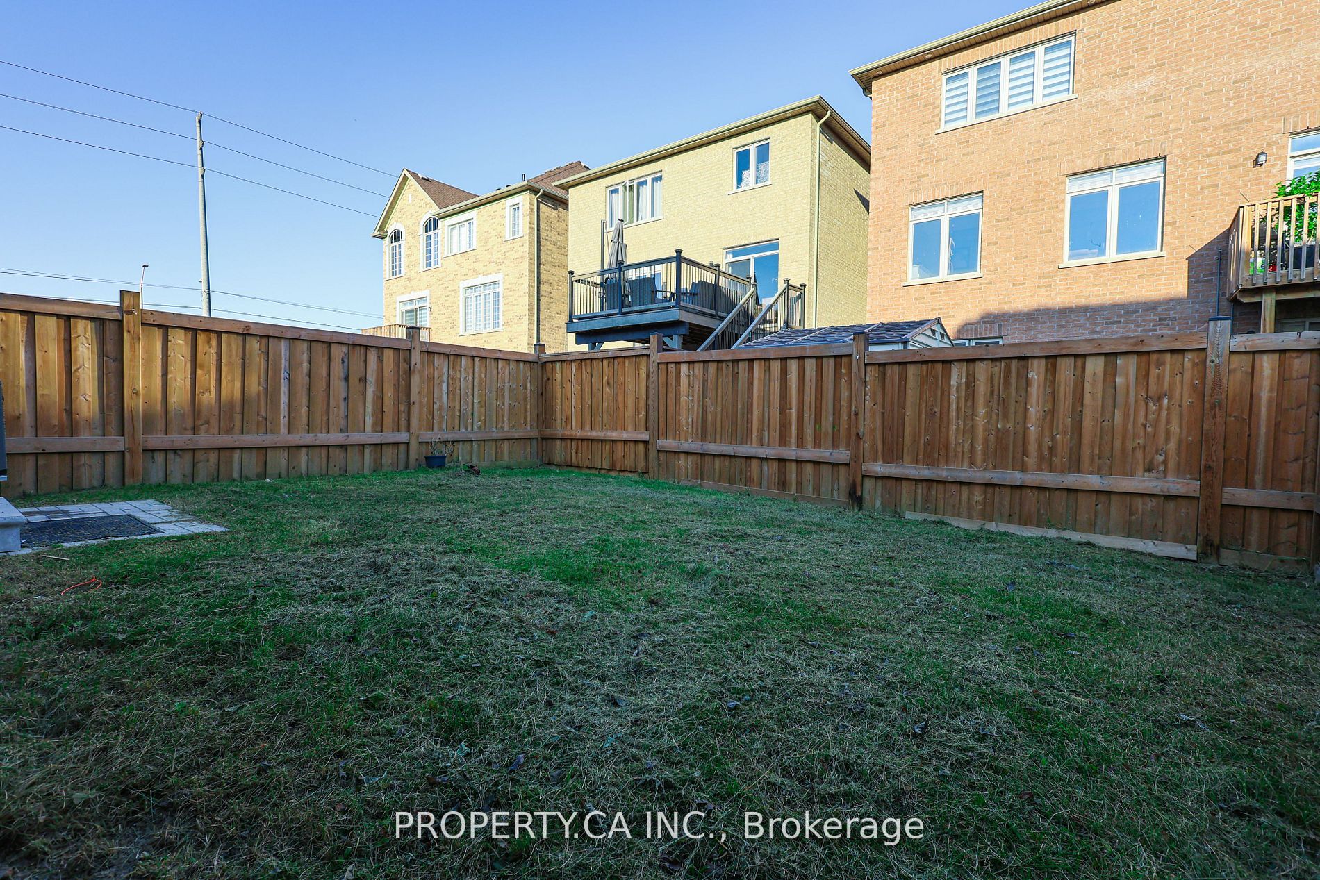 66 Stedford Cres