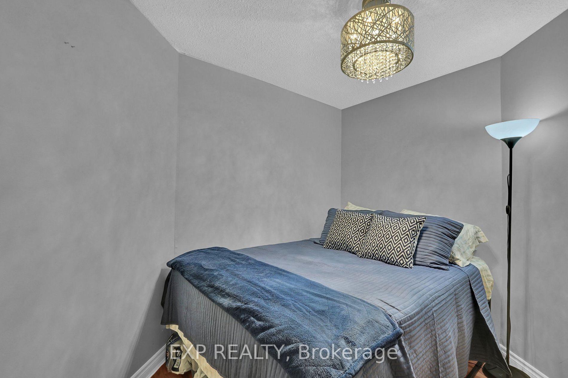61 Markbrook Lane, #1511
