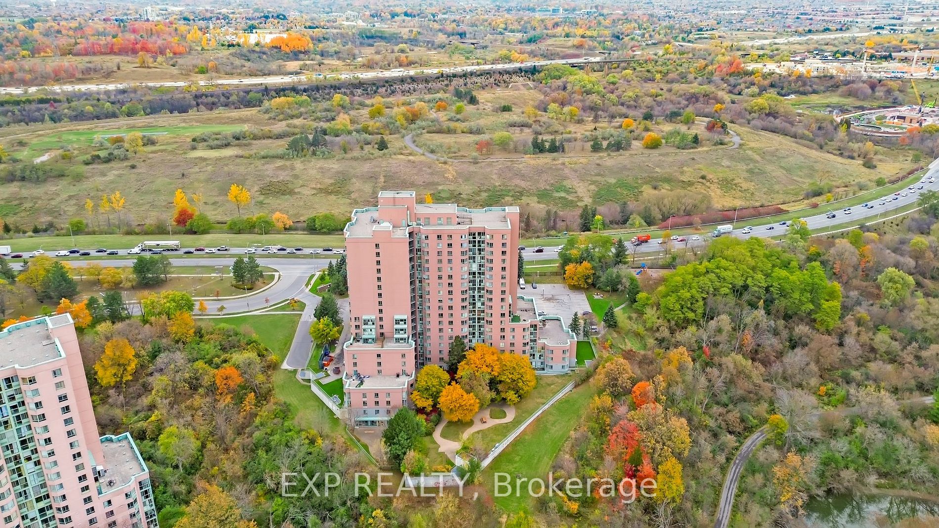61 Markbrook Lane, #1511